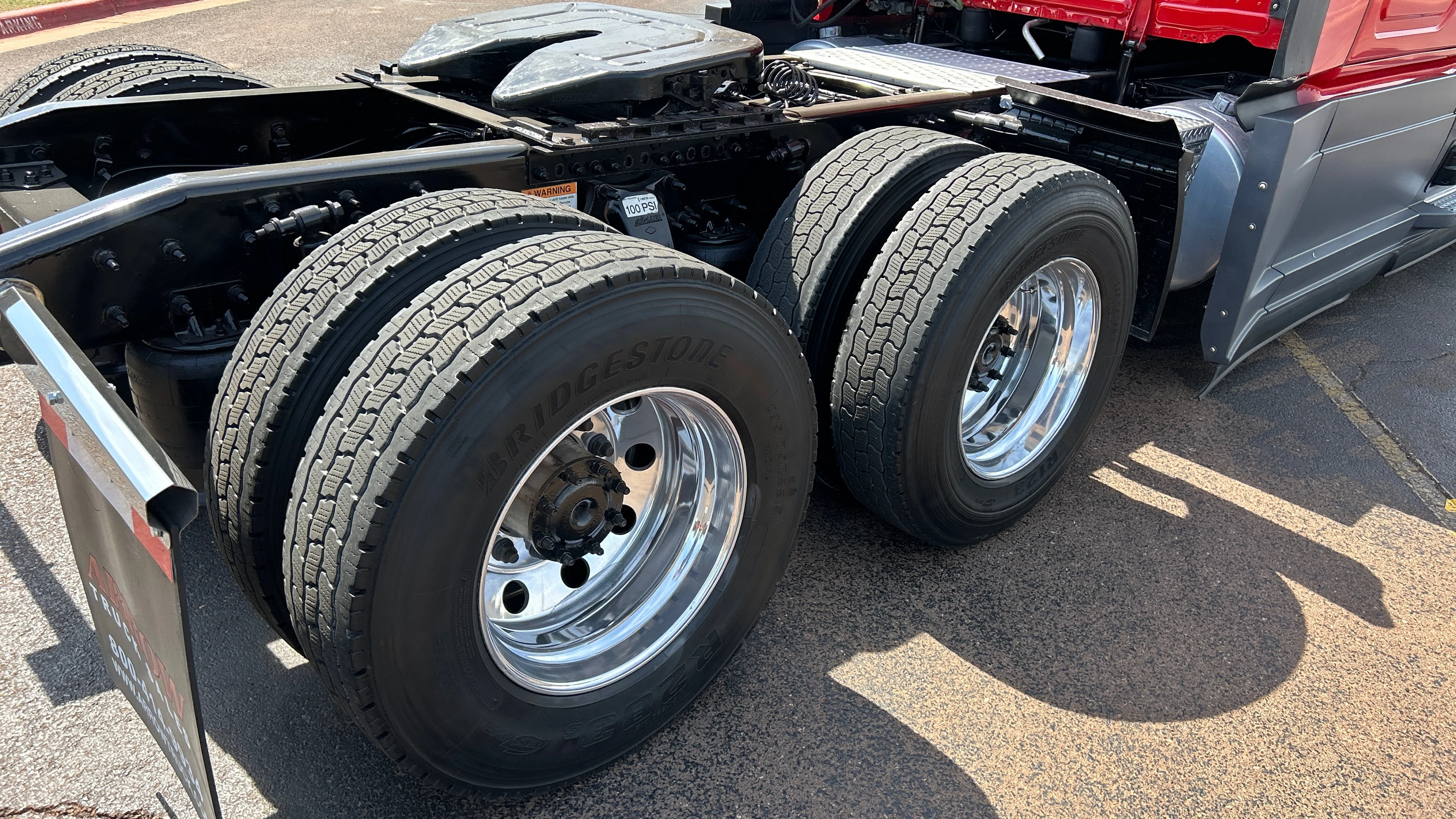 2023 Freightliner Cascadia - image 29