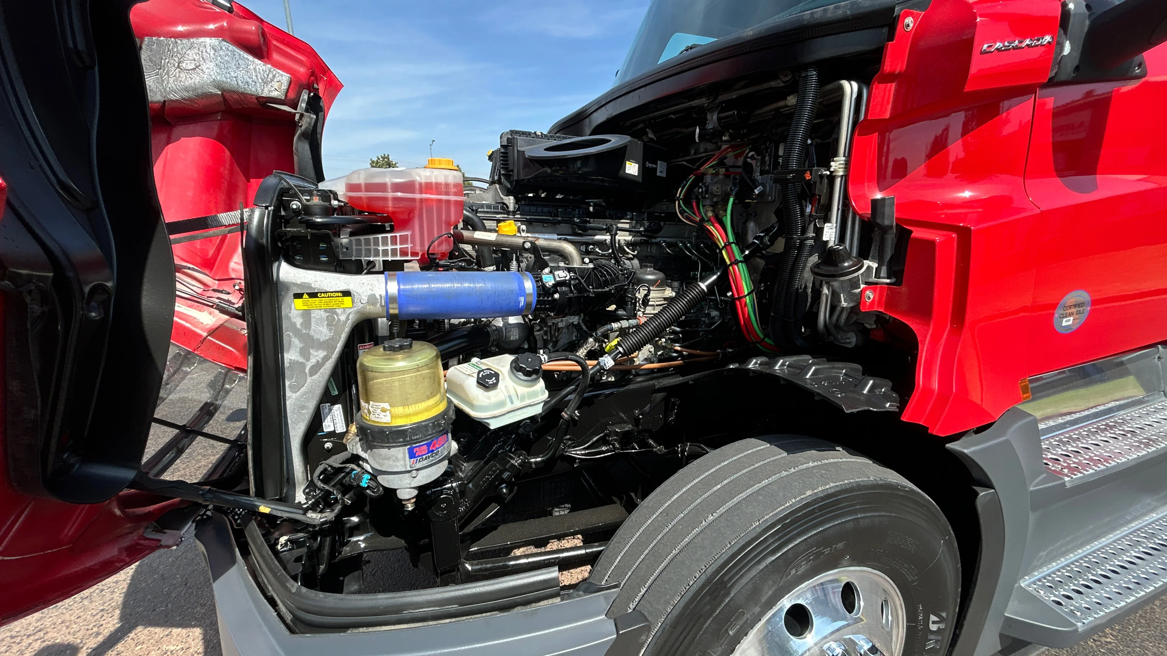2023 Freightliner Cascadia in Kansas City, MO — photo 25