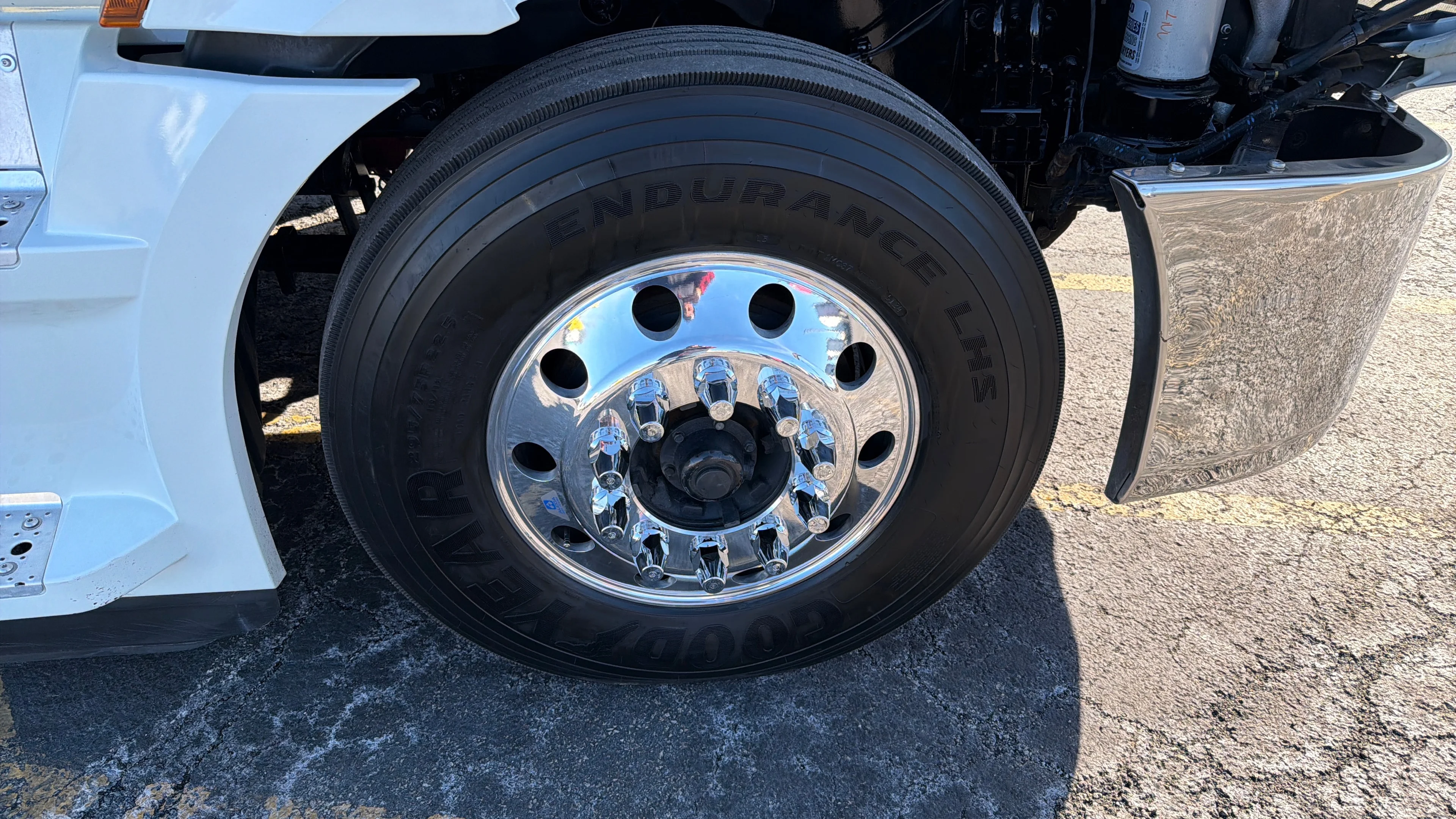 2023 Freightliner Cascadia in Kansas City, MO — photo 42