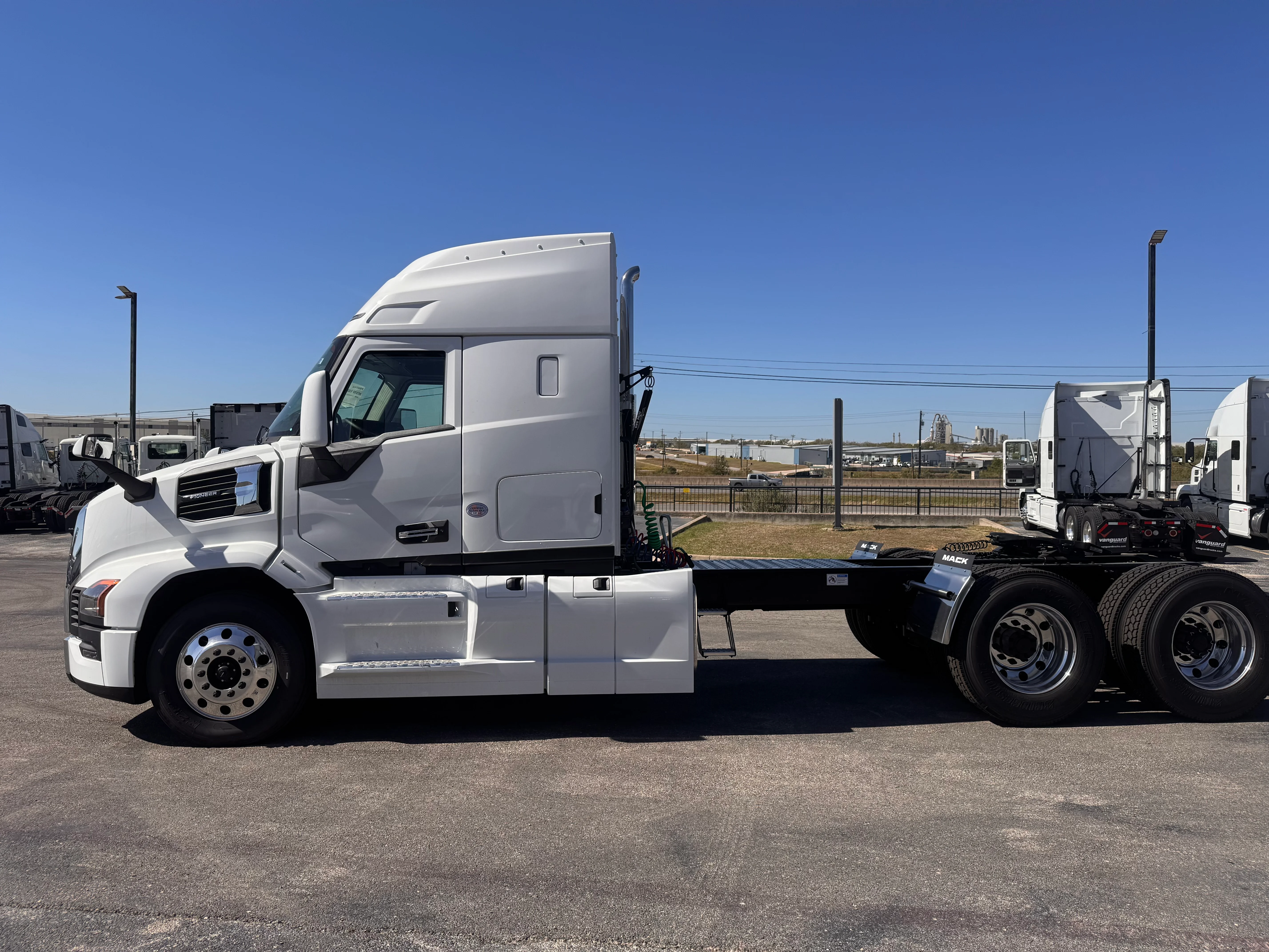 2026 Mack Pioneer in Austin, TX — photo 3