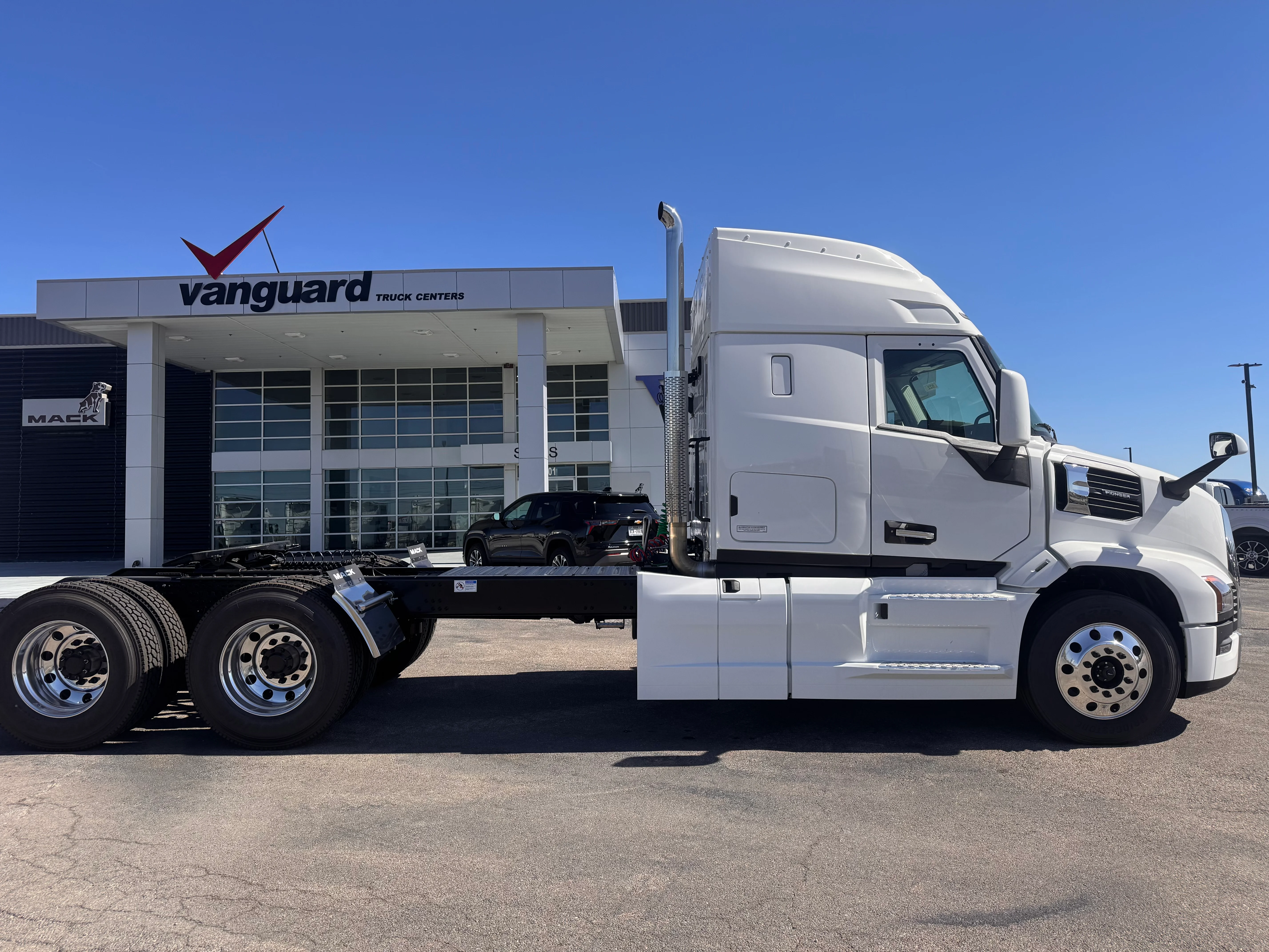 2026 Mack Pioneer in Austin, TX — photo 7