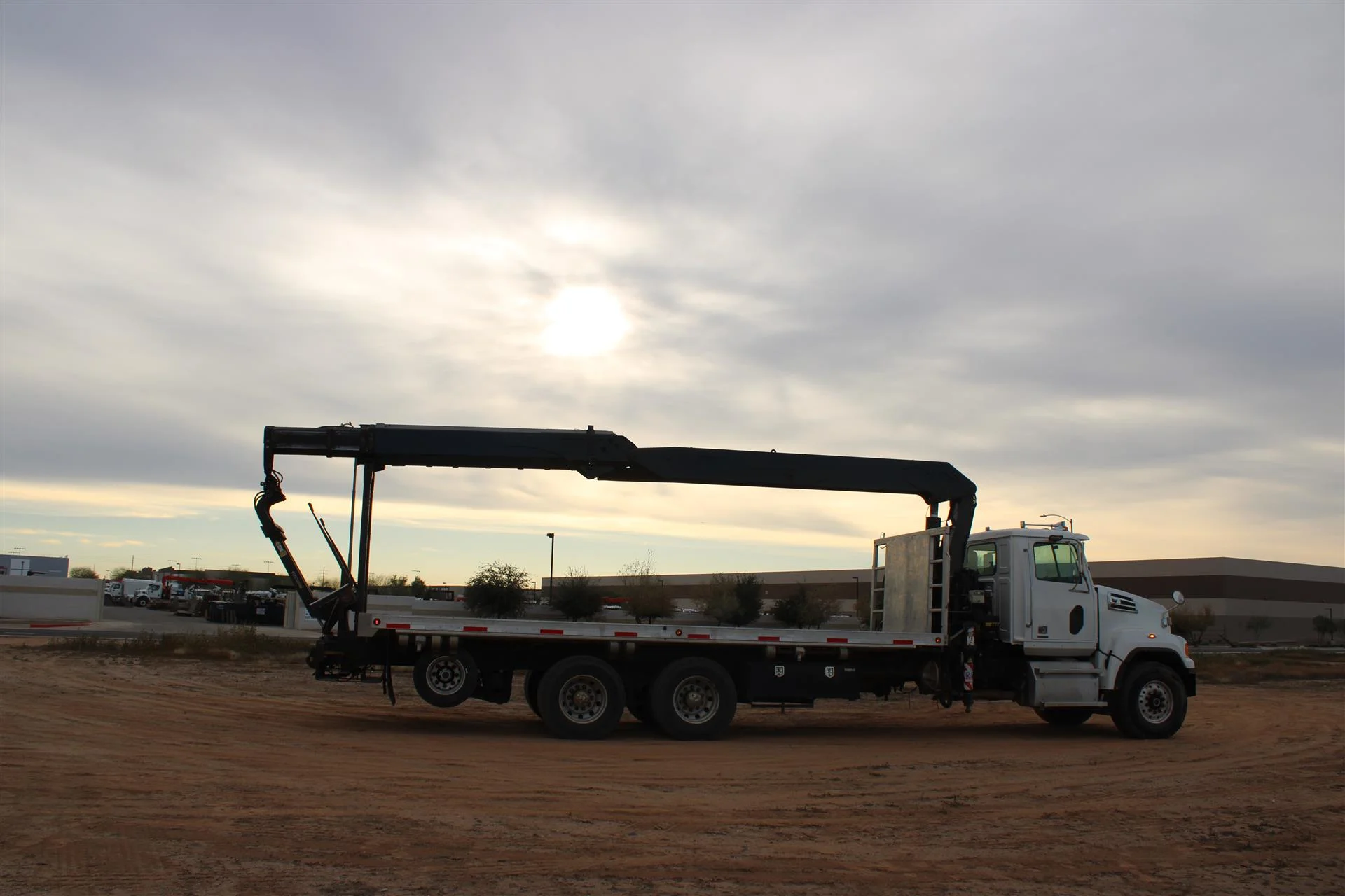 2016 Western Star 4700 in Marshfield, WI — photo 4