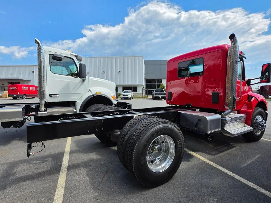 2027 Peterbilt 536 in Plainville, MA — photo 8