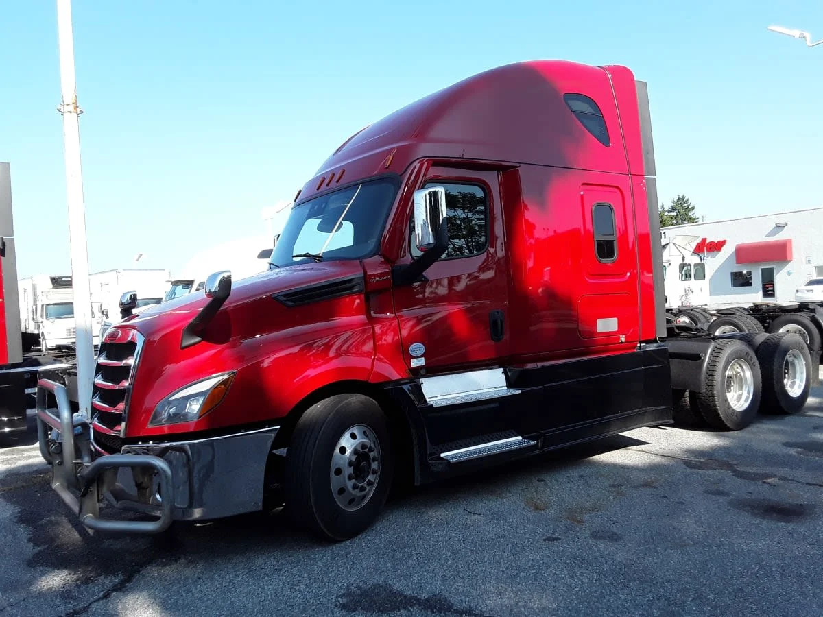 2020 Freightliner Cascadia