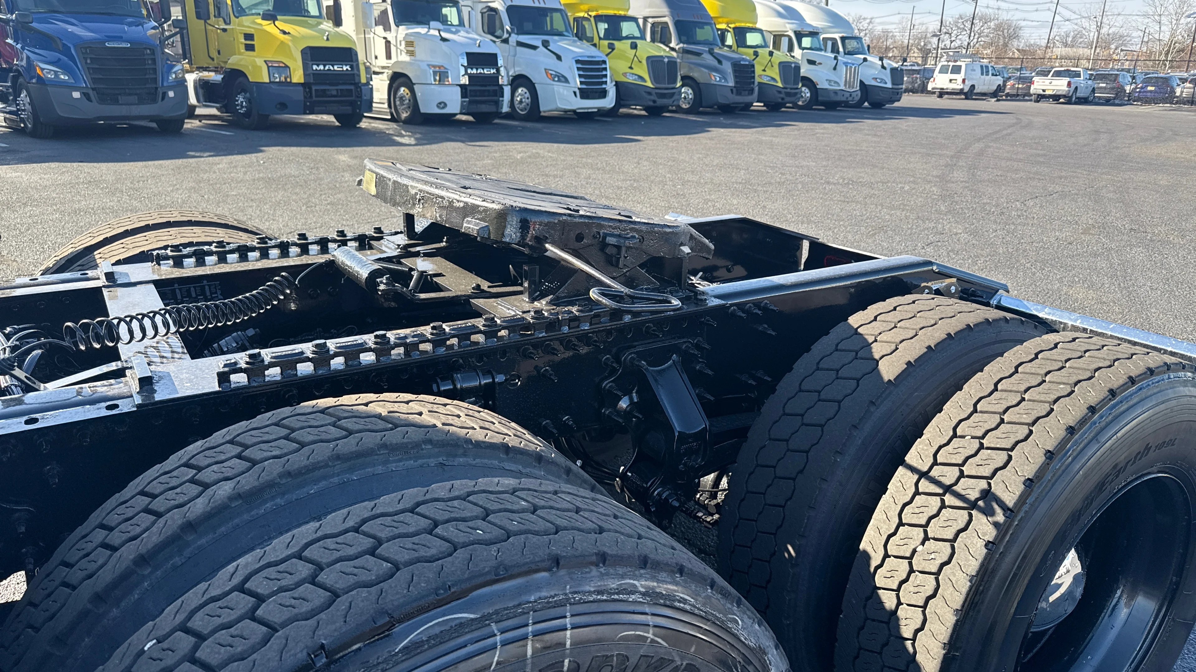 2023 Freightliner Cascadia in Kansas City, MO — photo 41