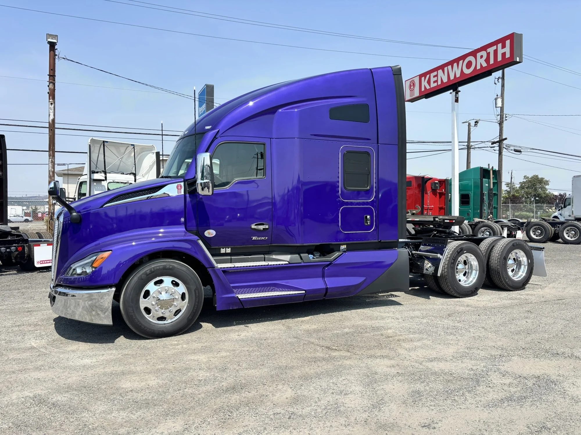 2027 Kenworth T680 in Spokane, WA — photo 2