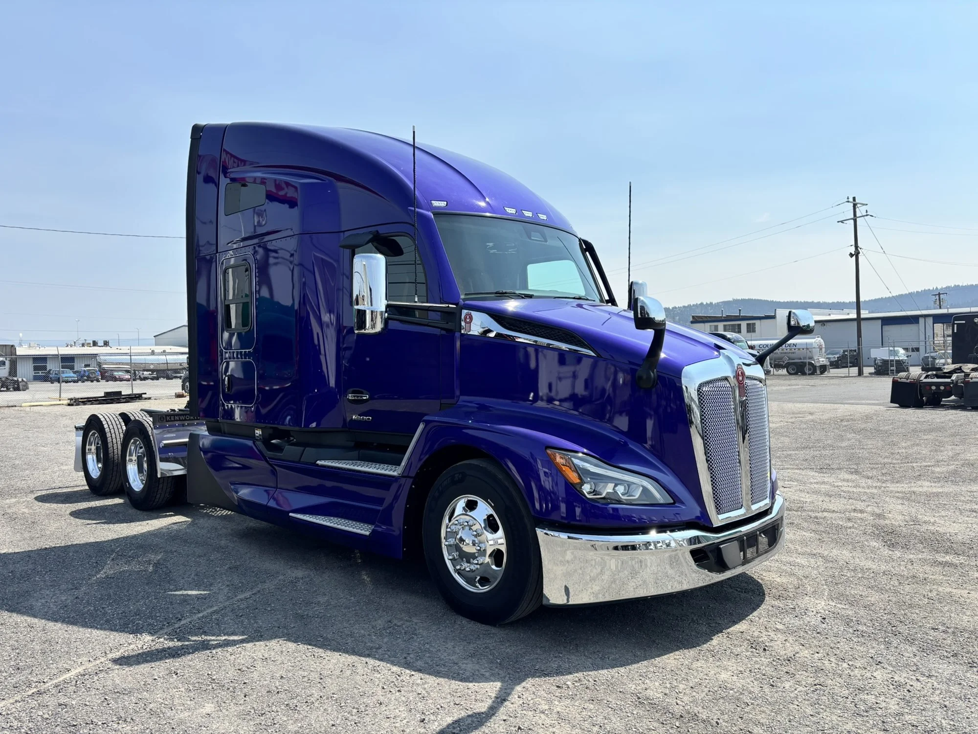 2027 Kenworth T680 in Spokane, WA — photo 5