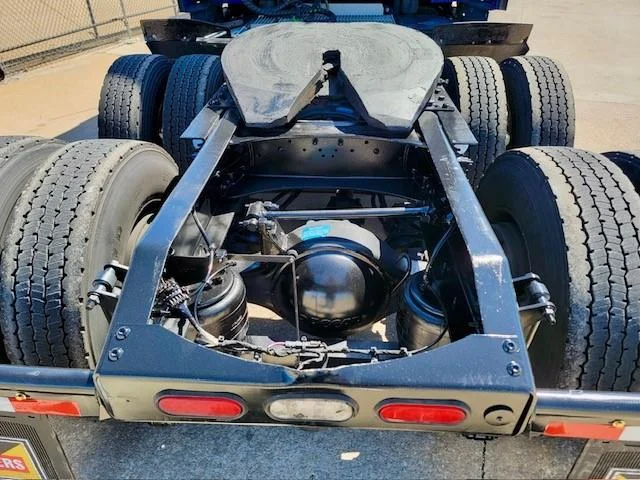 2022 Peterbilt 579 - image 15