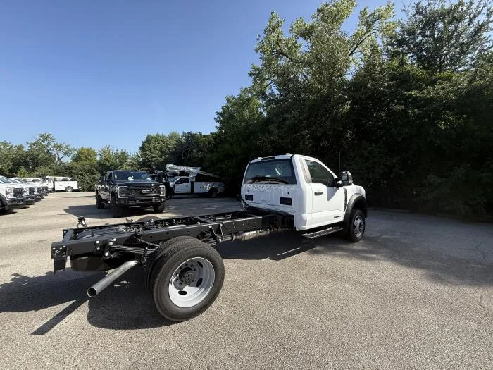 2026 Ford F-550 — photo 6