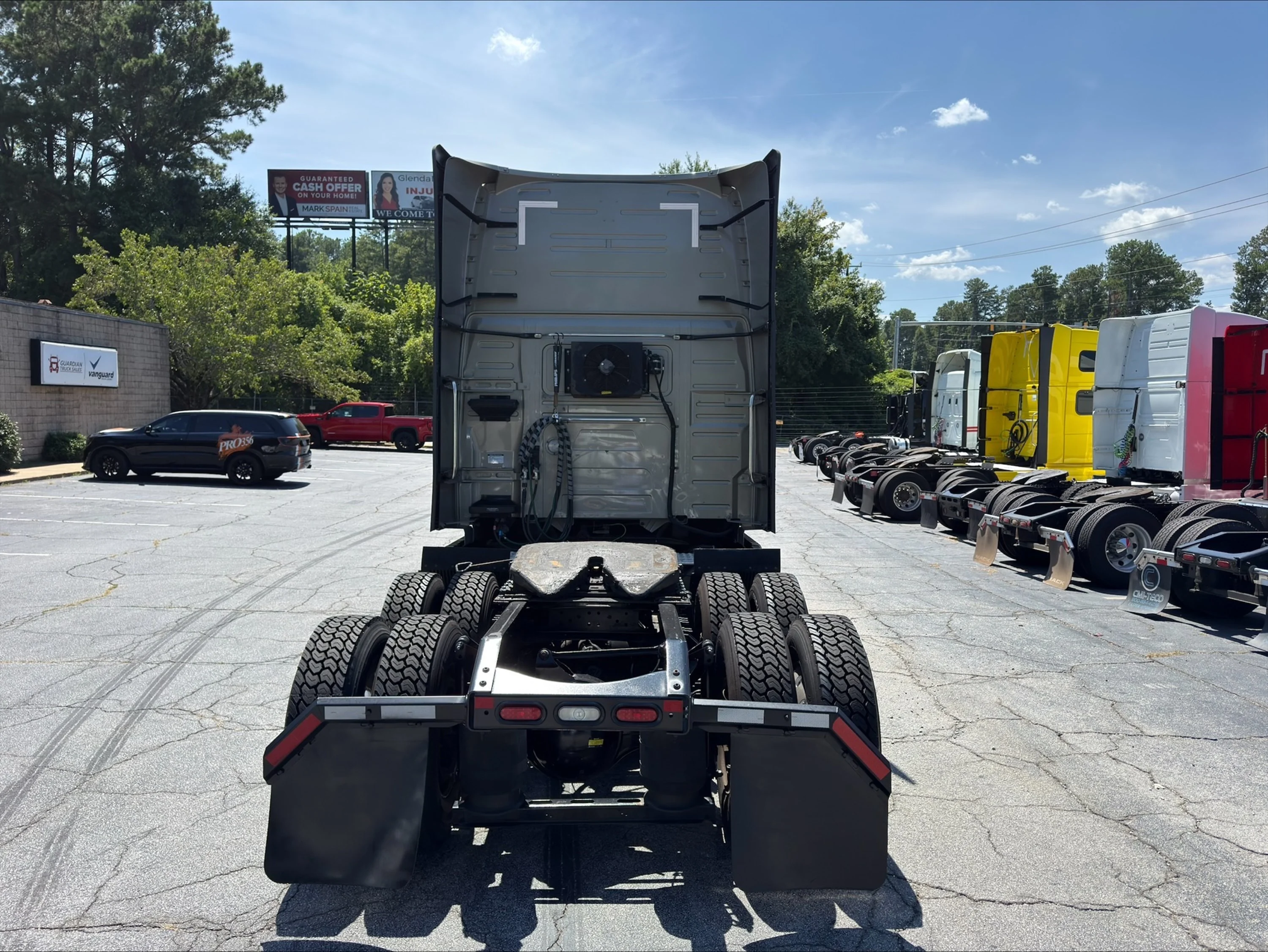 2023 Volvo VNL 760 — photo 6