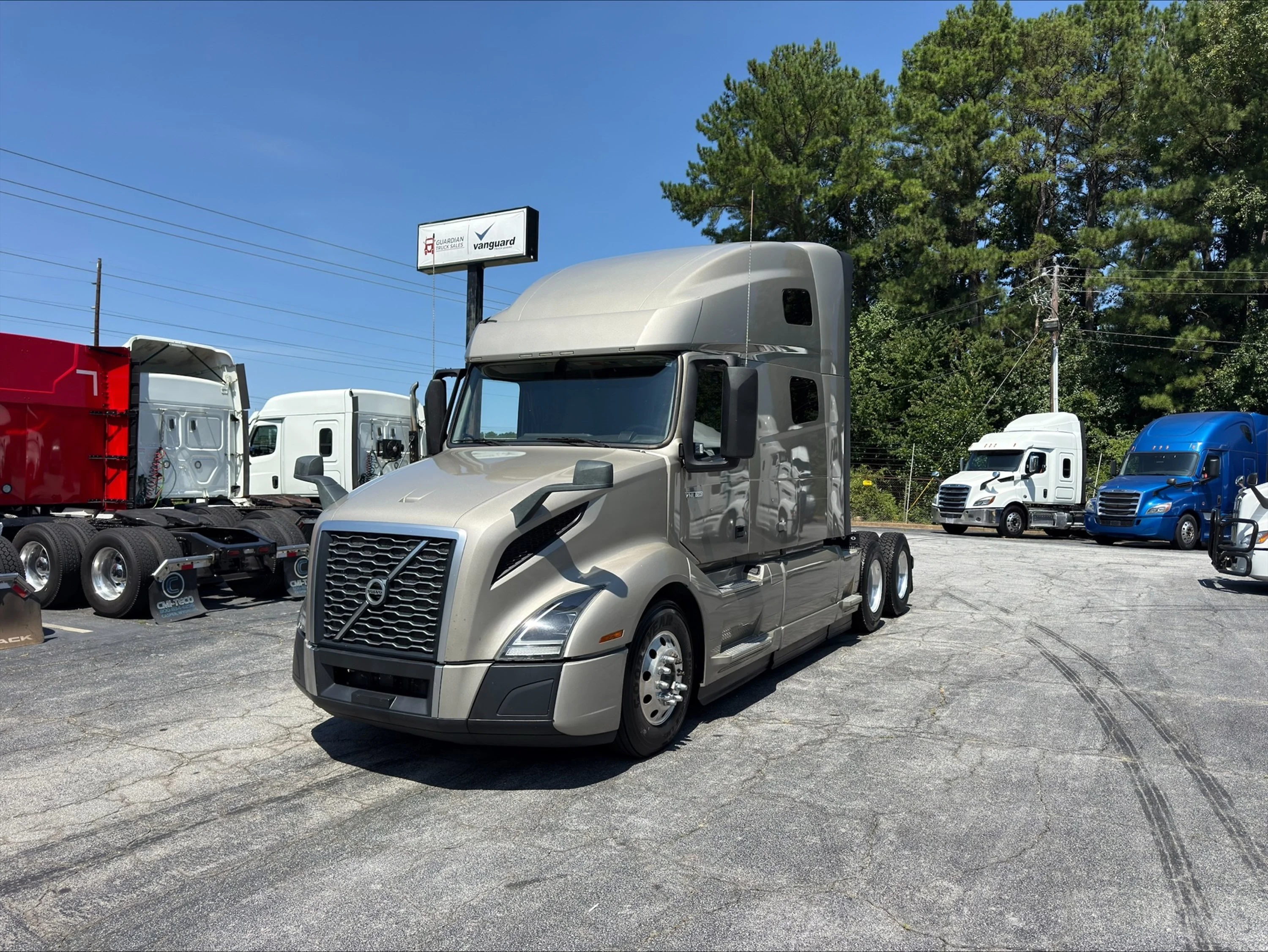 2023 Volvo VNL 760