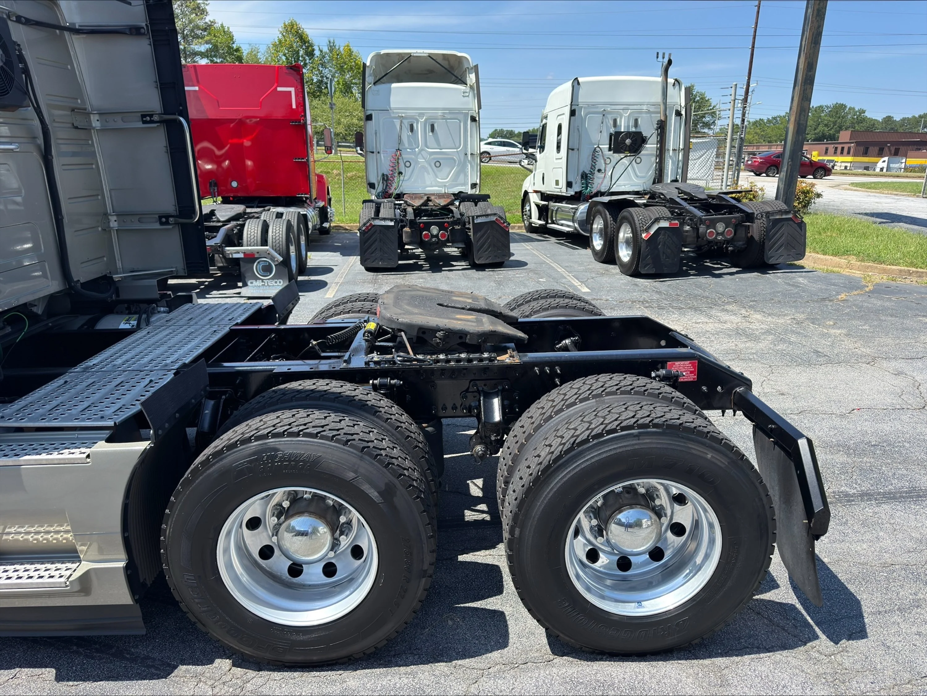 2023 Volvo VNL 760 — photo 7