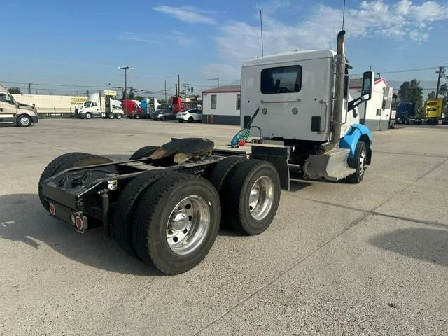 2018 Peterbilt 579 — photo 4
