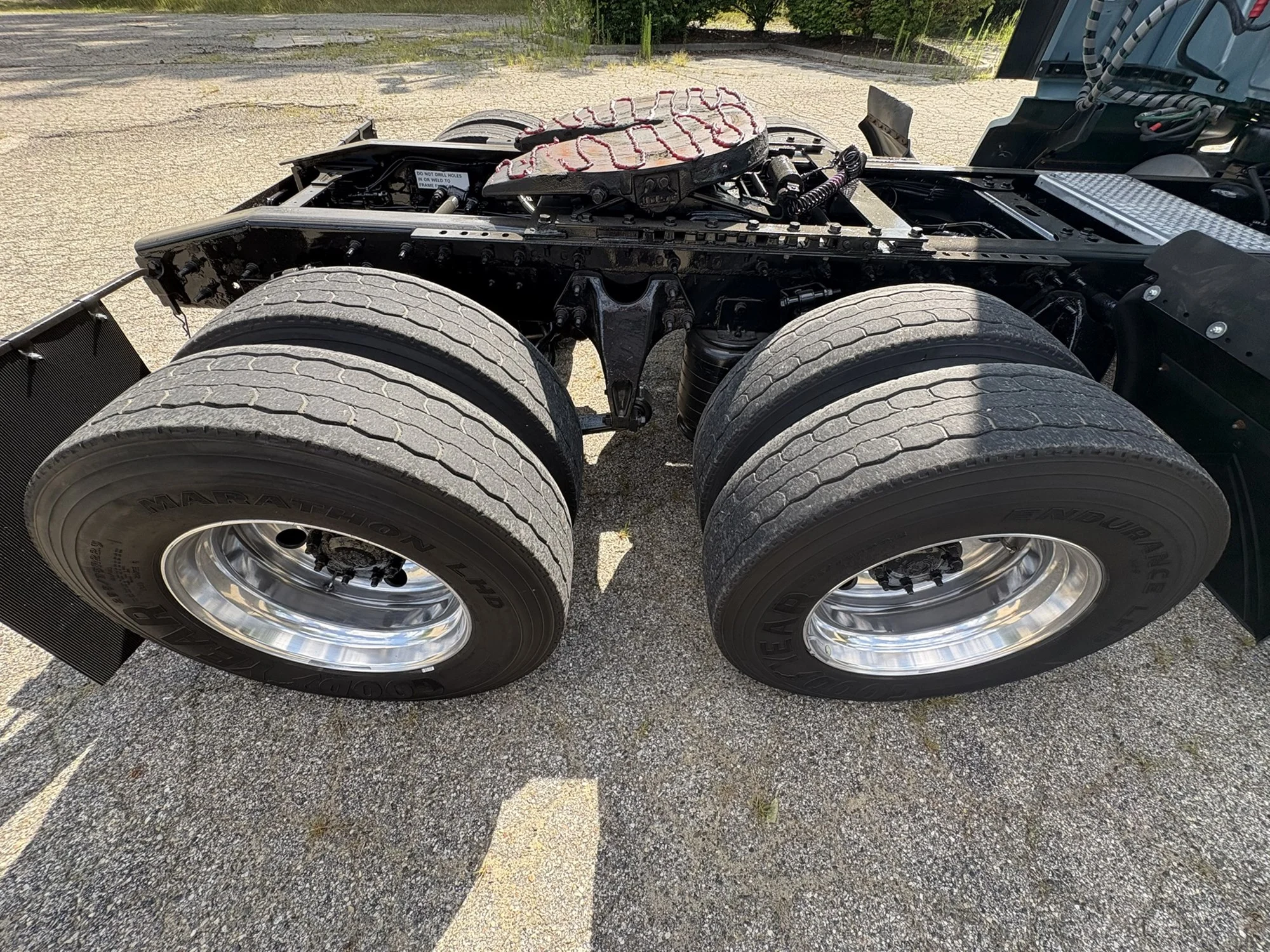 2022 International LT in West Michigan International, MI — photo 13