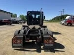 2021 Freightliner Cascadia in MN — photo 22