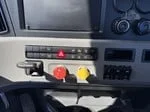 2021 Freightliner Cascadia in MN — photo 28