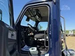 2021 Freightliner Cascadia in MN — photo 23