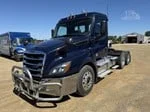 2021 Freightliner Cascadia in MN — photo 20