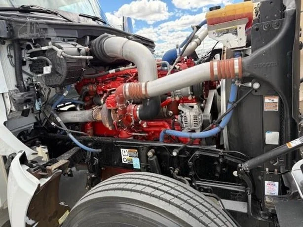 2022 Kenworth W990 - image 11