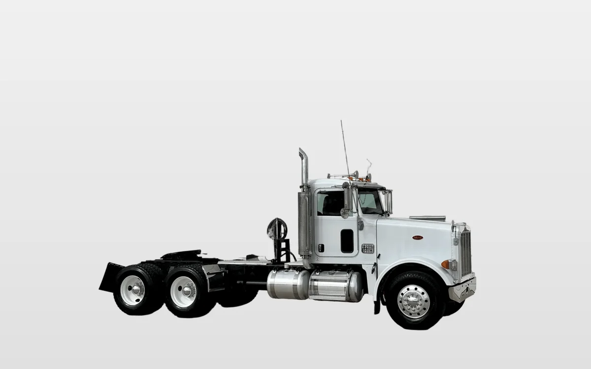 2007 Peterbilt - image 1
