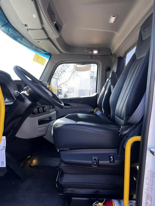 2026 Peterbilt 567 - image 17