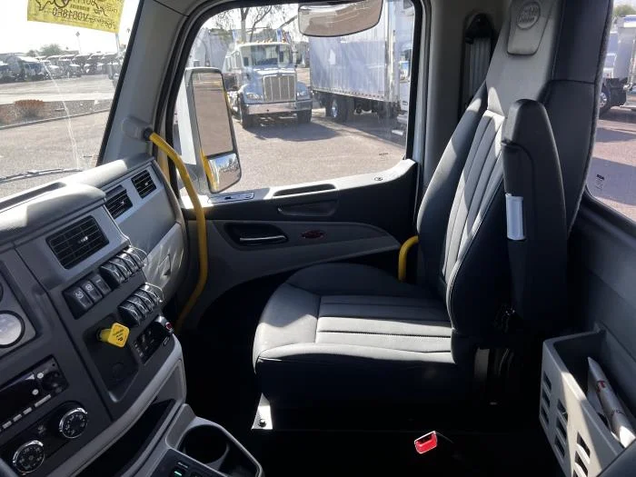 2026 Peterbilt 567 - image 25
