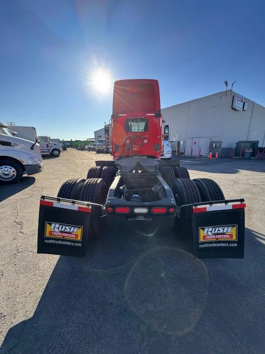 2020 Peterbilt 579 - image 7