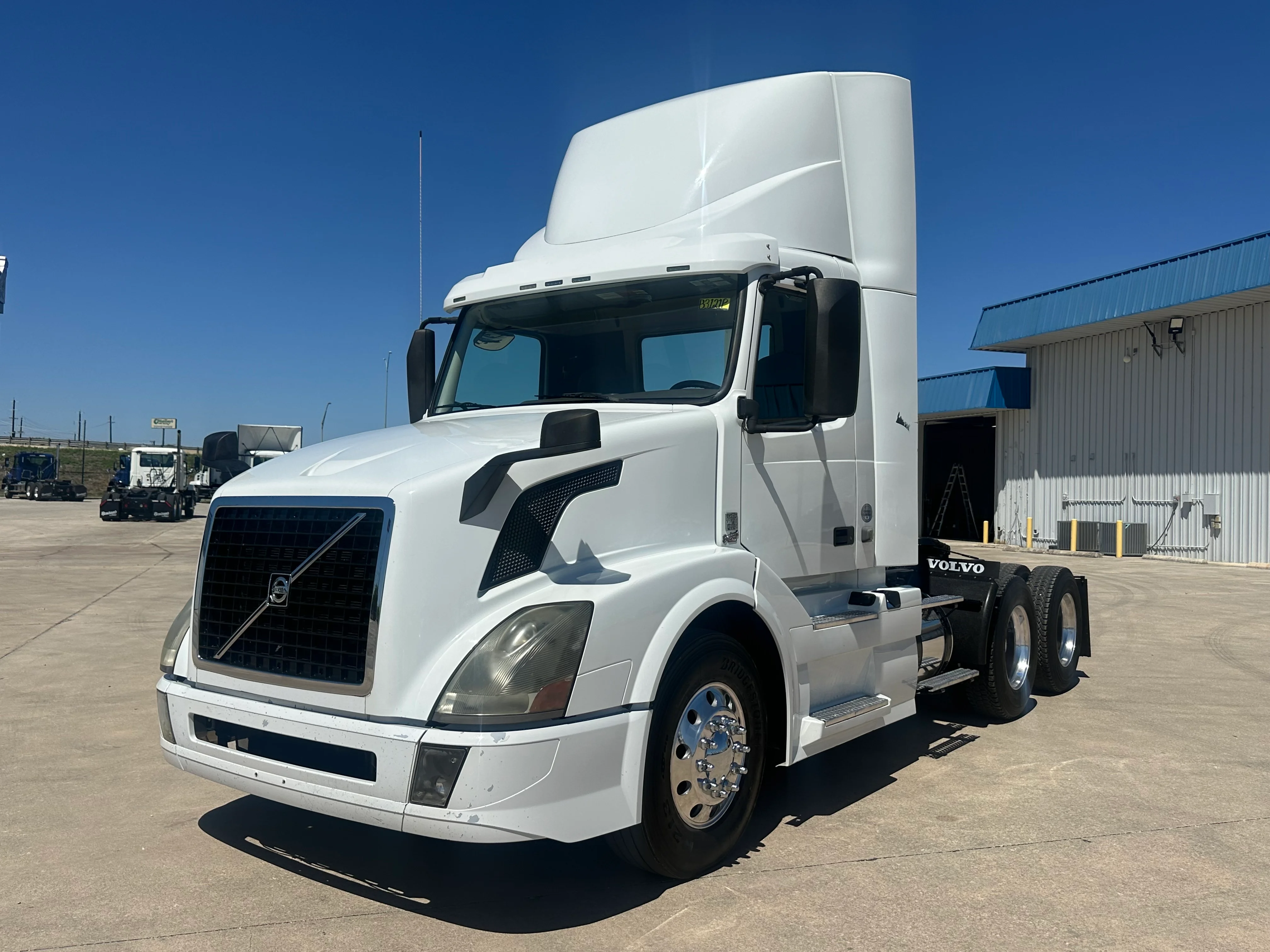 2018 Volvo VNL 300 in San Antonio, TX