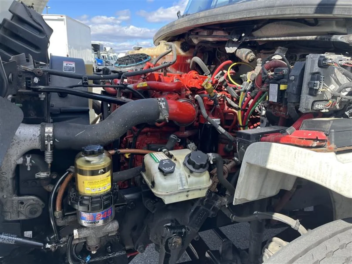 2019 Freightliner M2 106 - image 9