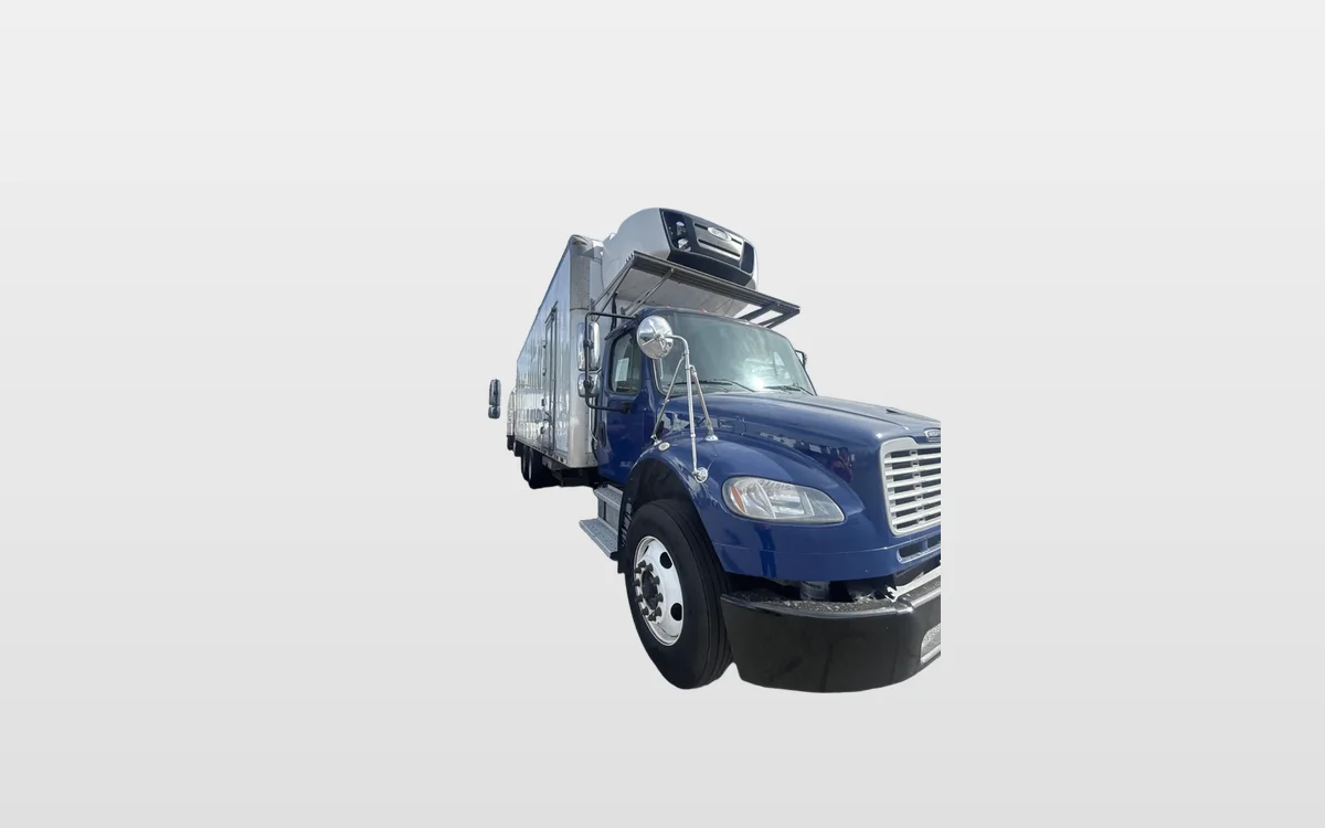 2018 Freightliner M2 106 - image 1