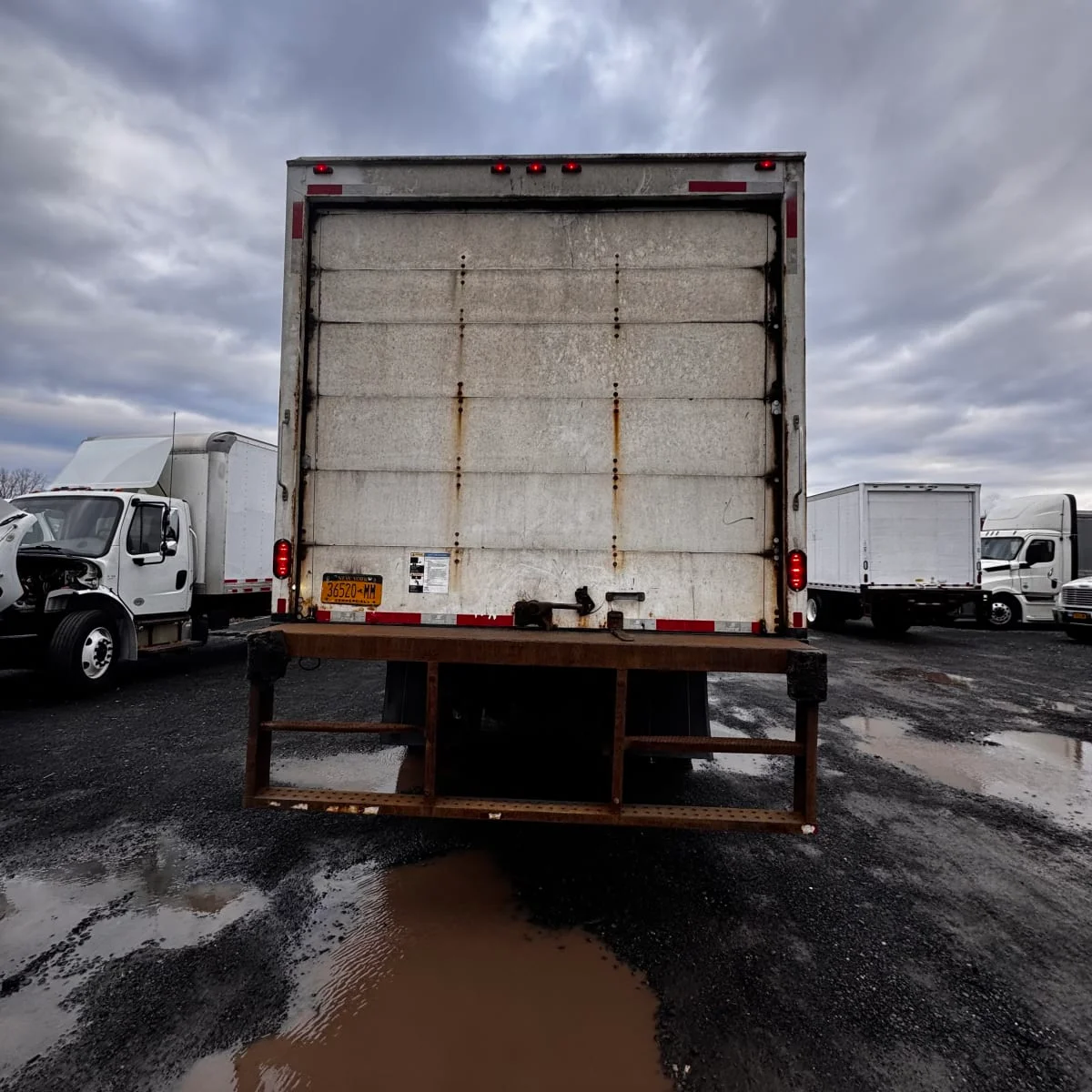 2019 Freightliner M2 106 - image 5