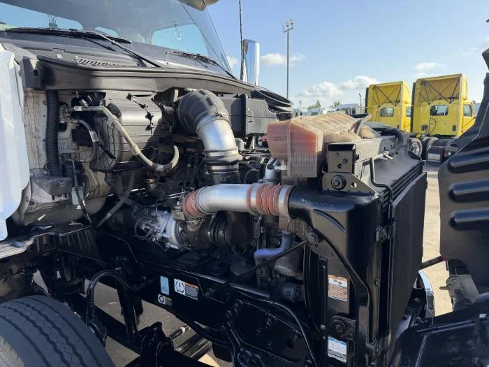 2022 Peterbilt 579 — photo 20