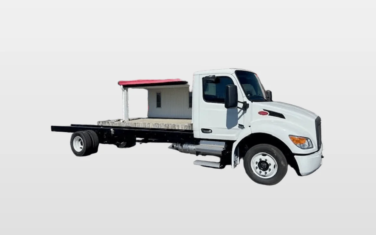 2024 Peterbilt - image 1