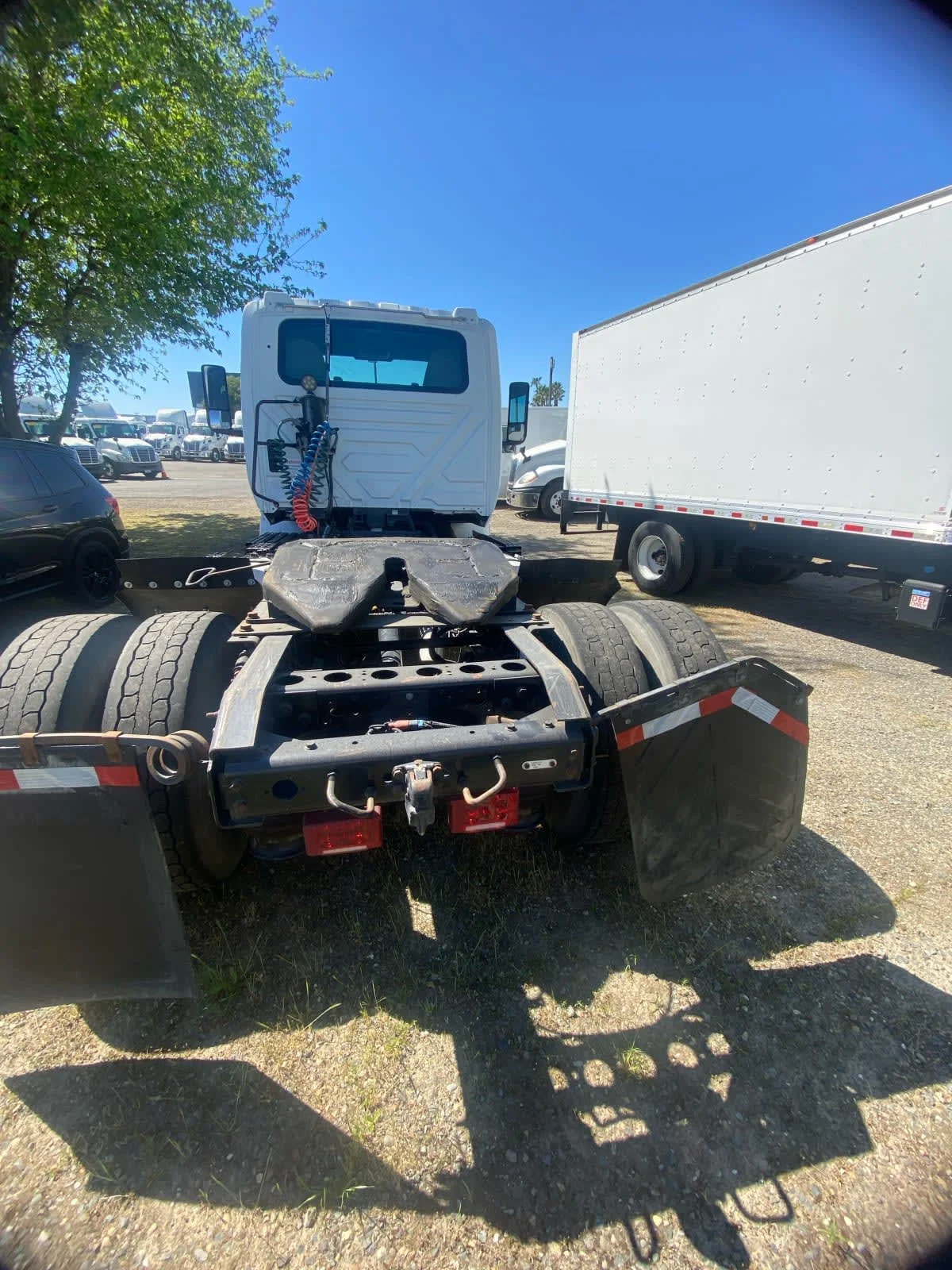 2019 International RH in West Sacramento, CA — photo 5