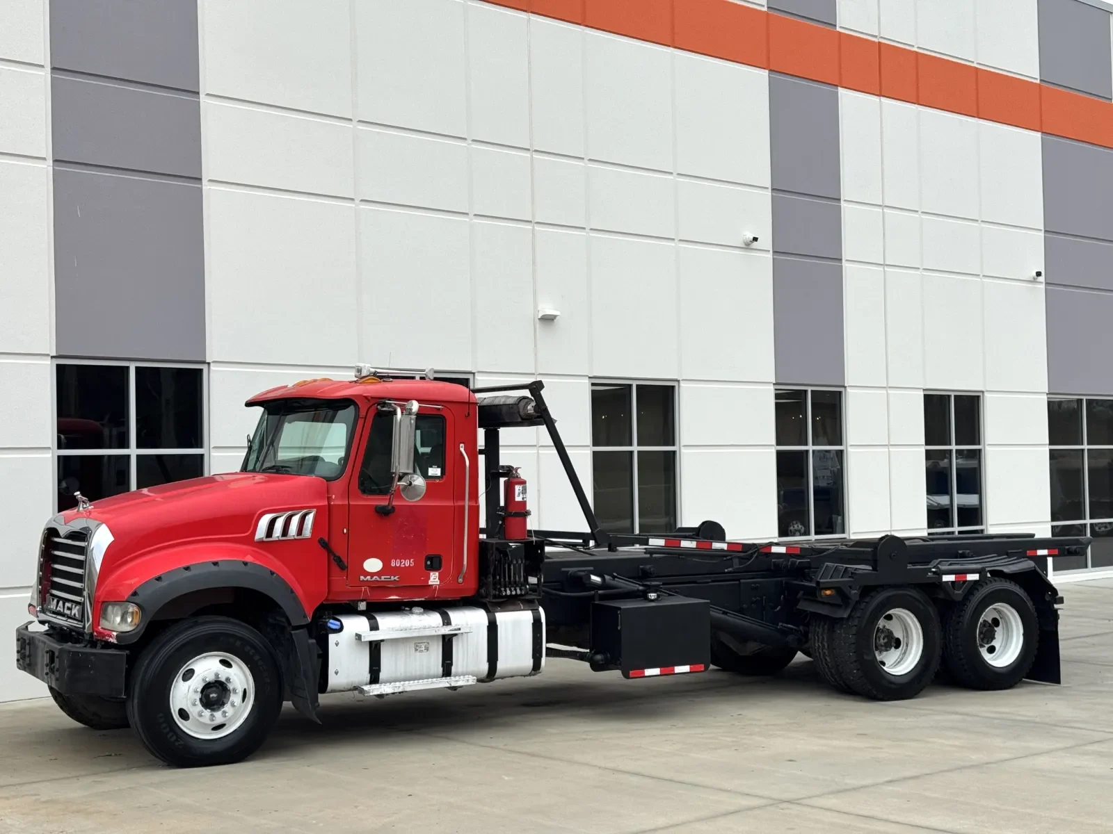 2013 Mack Granite in Greer, SC — photo 2