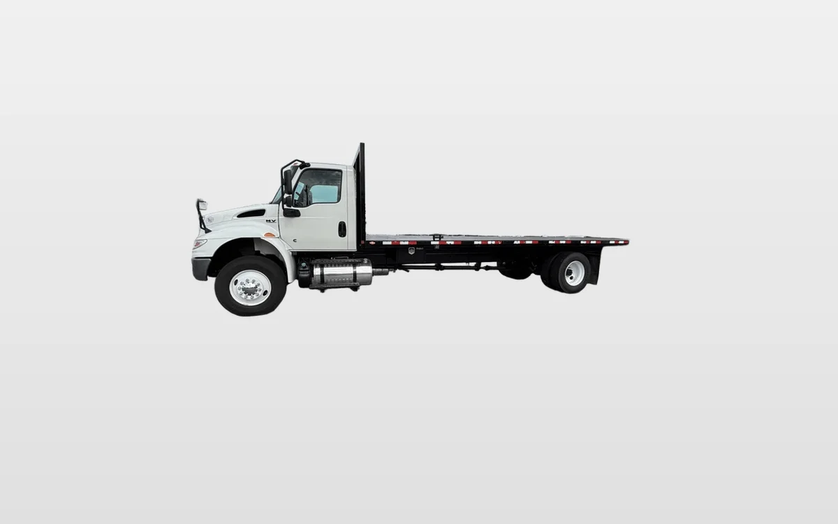 2019 International MV - image 1