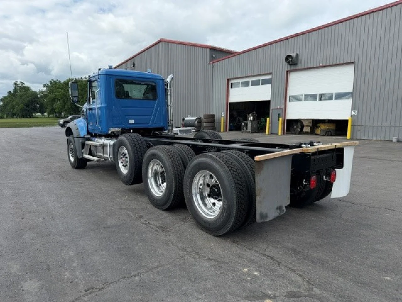 2027 Mack Granite in Harrisburg, PA — photo 5