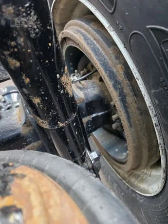 2019 Freightliner Cascadia - image 11