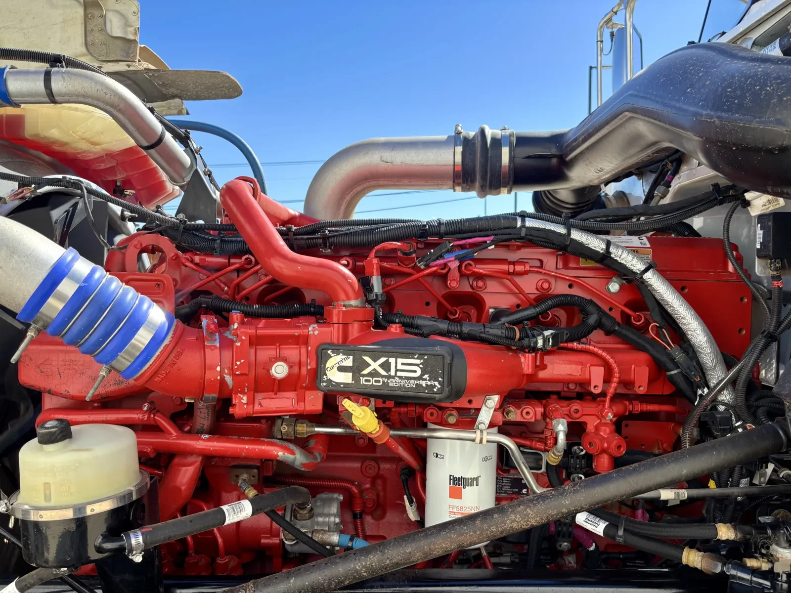 2020 Peterbilt 389 - image 13