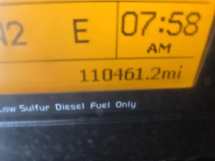 2016 Volvo VNL 300 - image 6