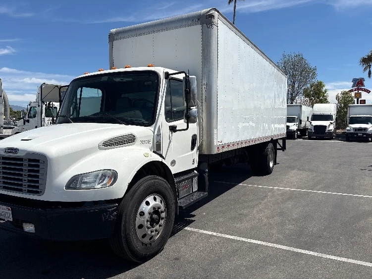 2020 Freightliner eM2 in Fontana, CA — photo 3