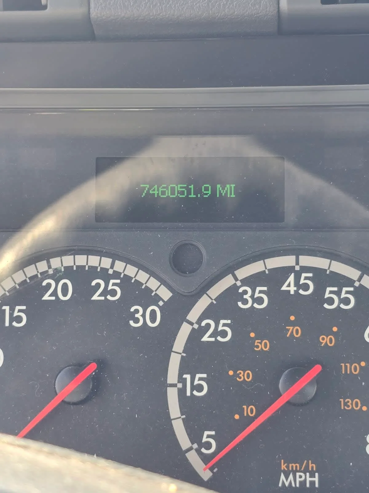 2019 Freightliner Cascadia - image 9