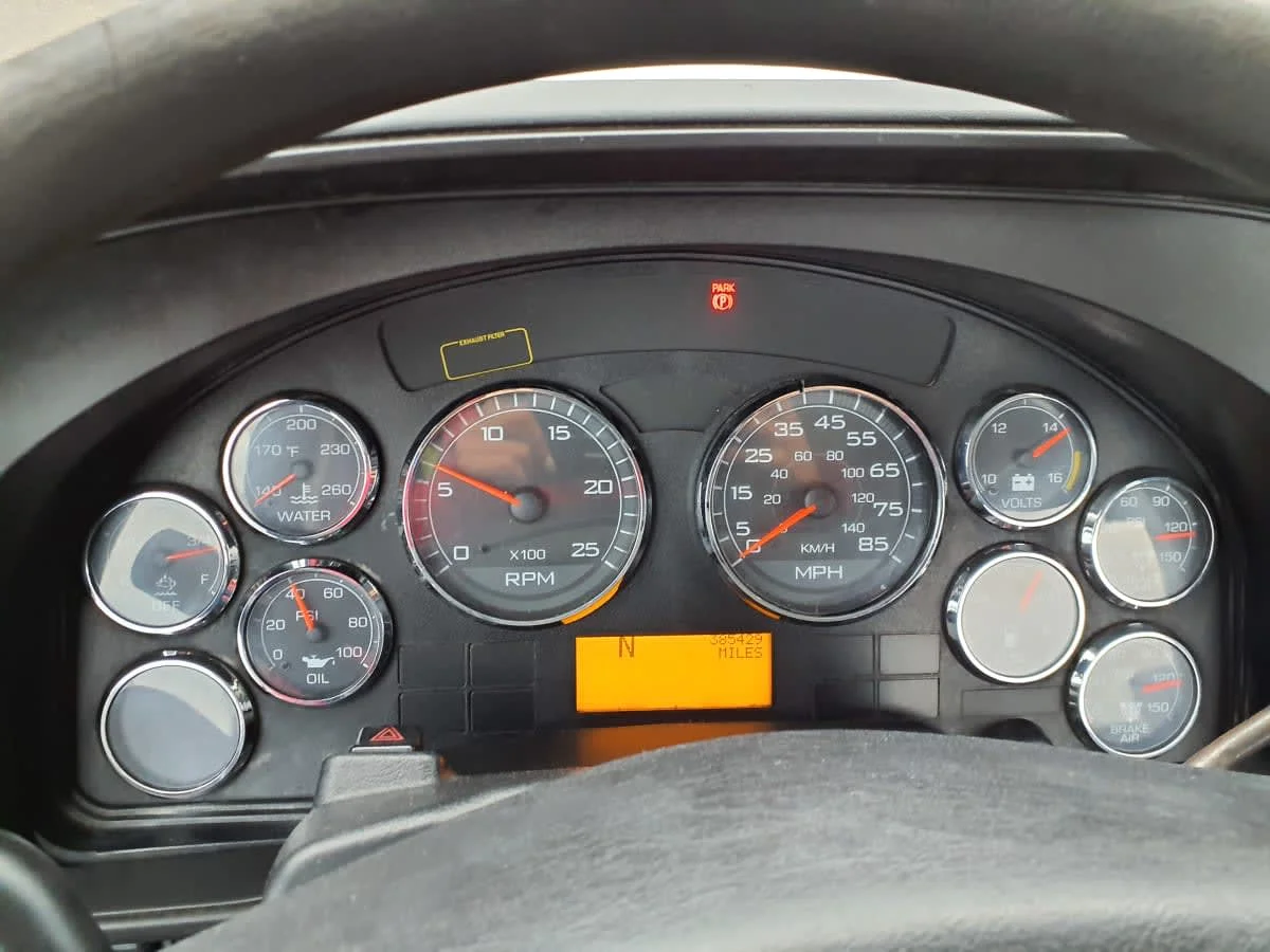 2016 International ProStar - image 9