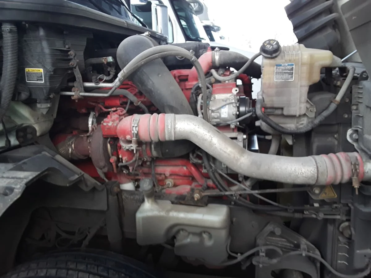 2020 International LT in Hilliard, OH — photo 8