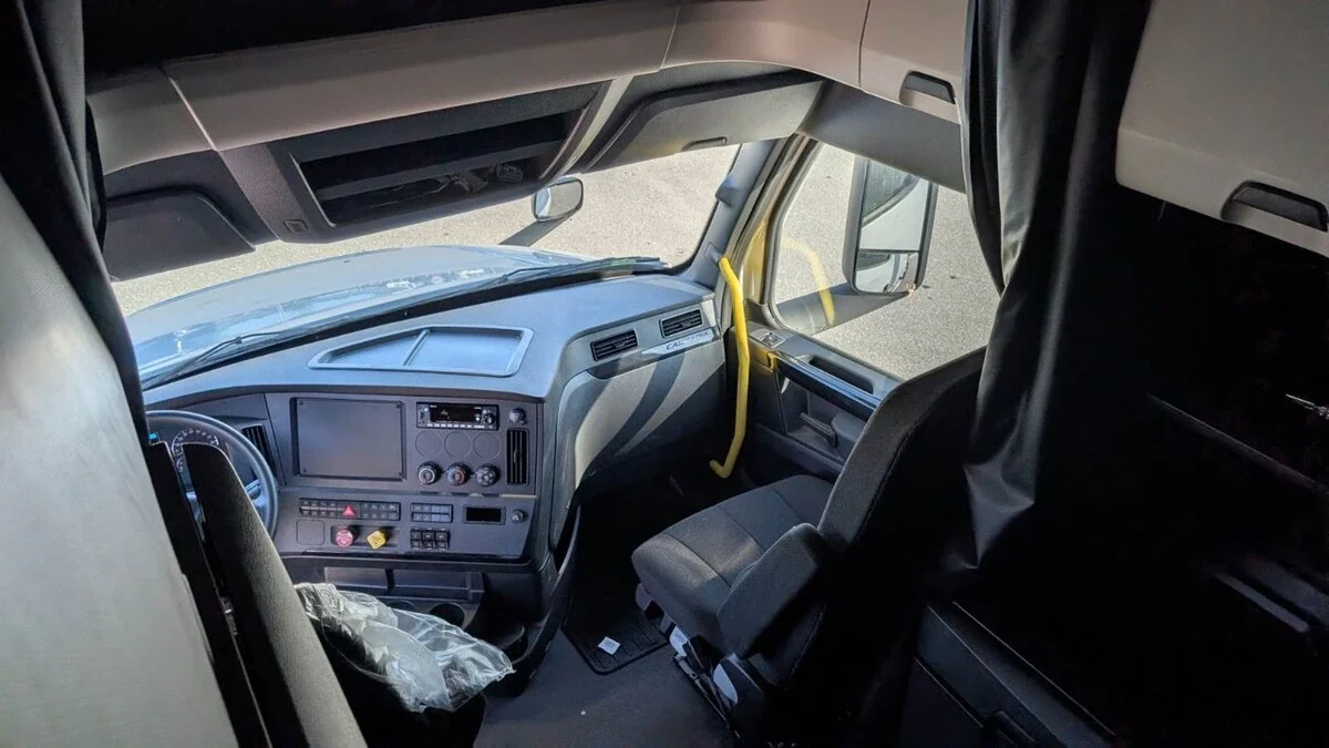 2026 Freightliner Cascadia - image 20