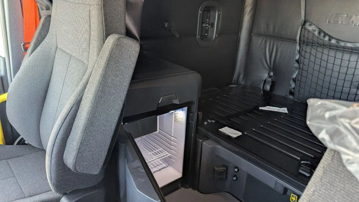 2026 Freightliner Cascadia - image 17