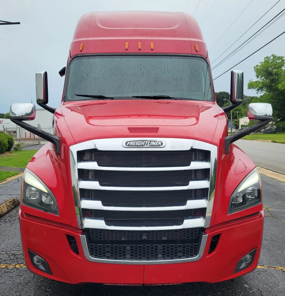 2020 Freightliner Cascadia in Jacksonville, FL — photo 2