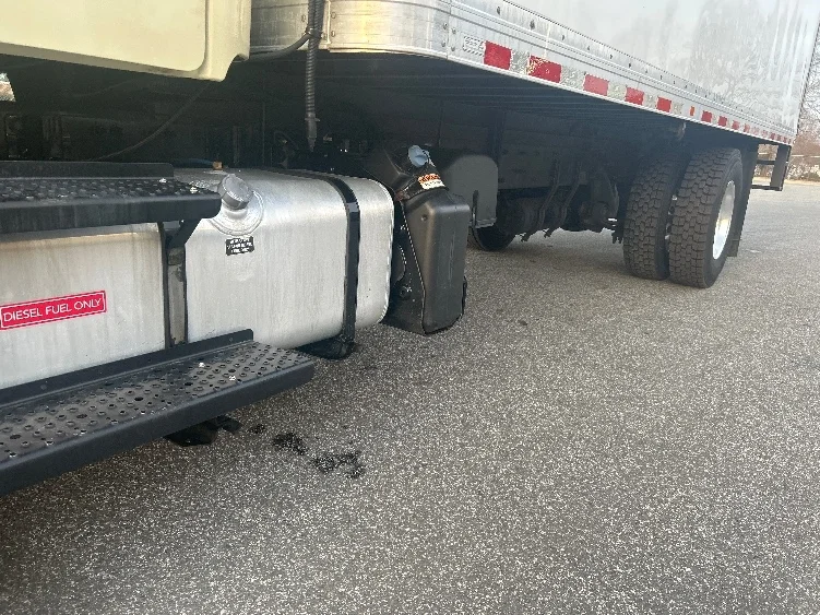 2019 Freightliner M2 106 - image 5