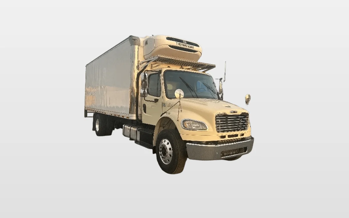 2019 Freightliner M2 106 - image 1