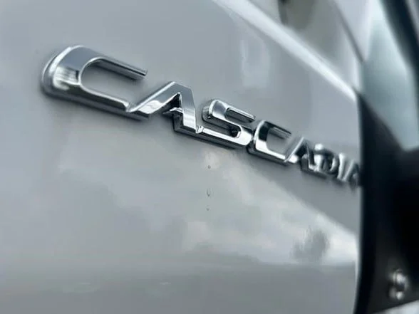 2023 FREIGHTLINER Cascadia 126 - image 6